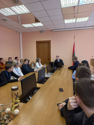 Встреча молодежного профактива и членов БРСМ с министром ЖКХ